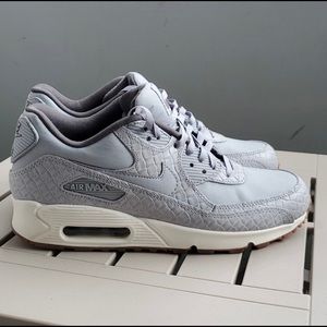 Nike Air Max 90